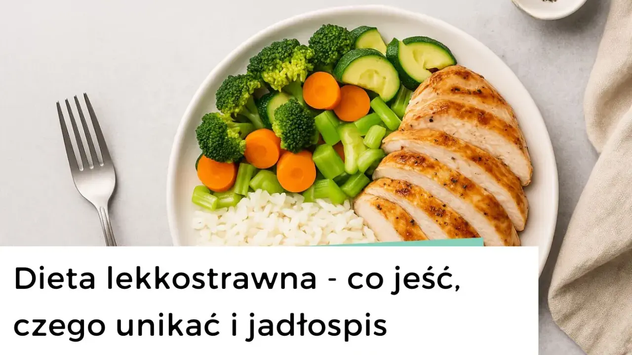 Talerz z grillowanym kurczakiem, ryżem i warzywami. Idealny posiłek na dietę lekkostrawną.